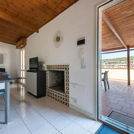 Attico Lussu Holiday home *