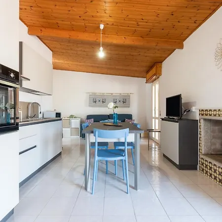 Attico Lussu Casa de Férias